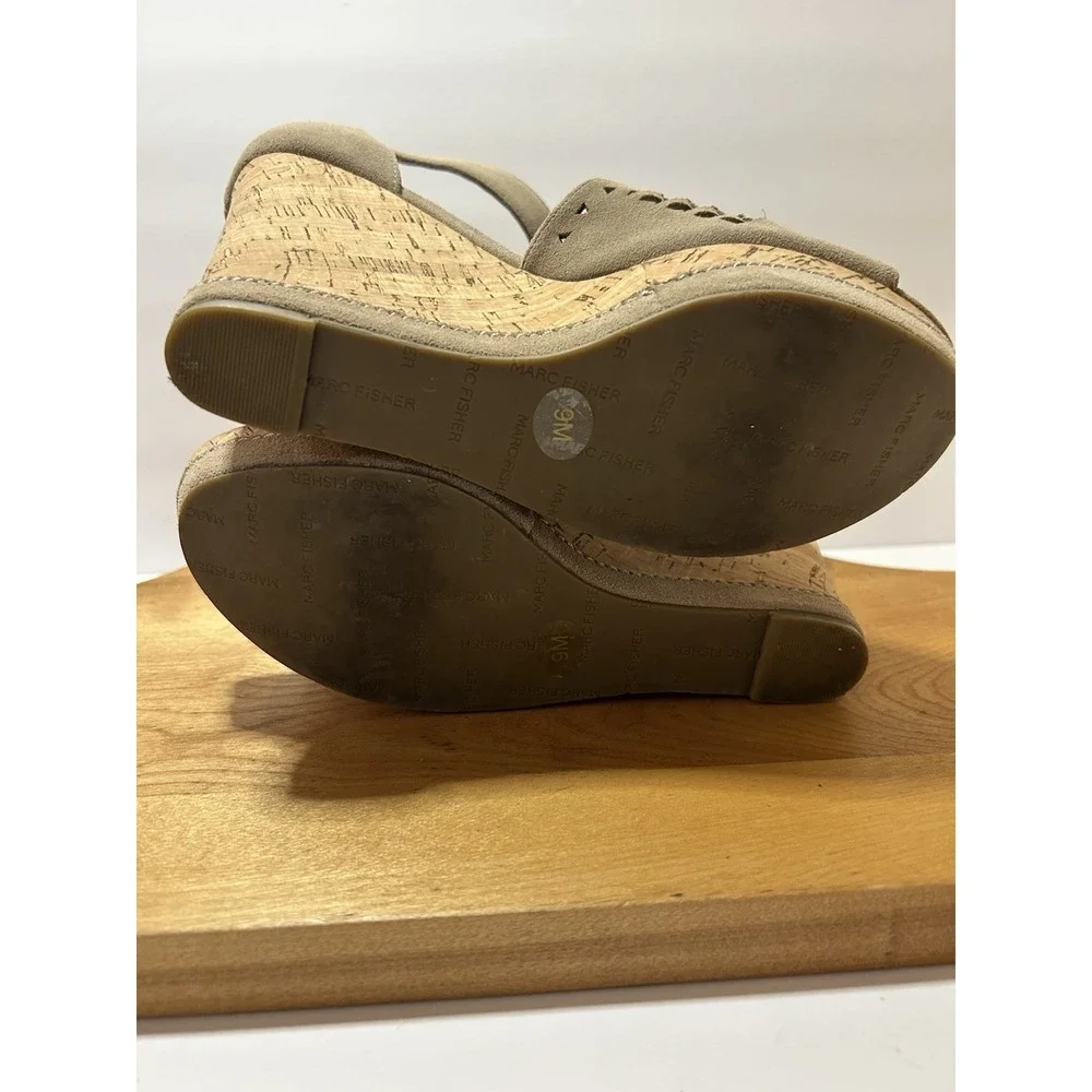 Marc Fisher Hillana Natural Suede Ankle Strap Wedge Cork Platform Heel Women's 9